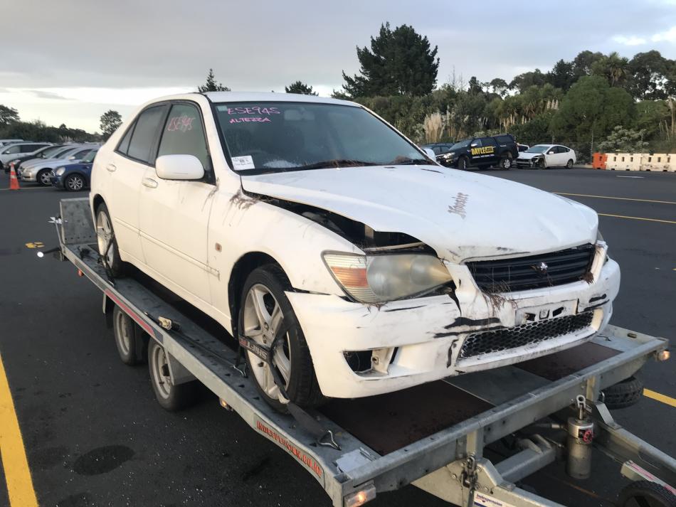 Damaged Vehicle Transport Trackwise 4wd